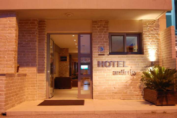 Hotel 36 of 43