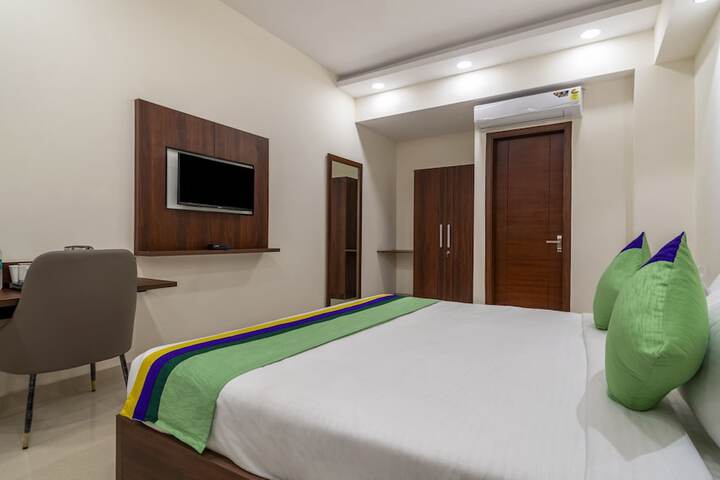 Room 19 of 40