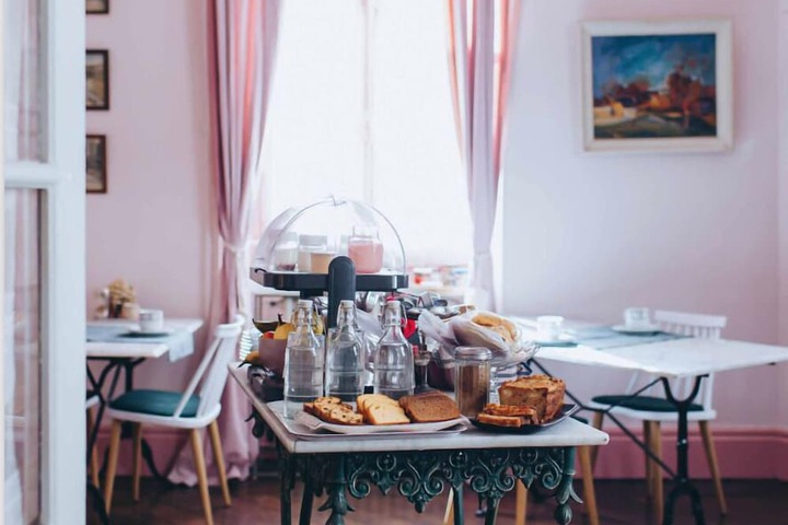 Dining 54 of 67