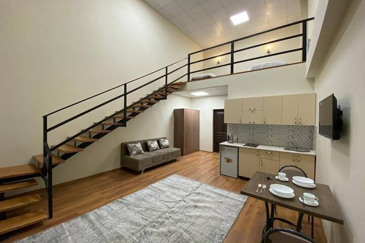 Room 15 of 18