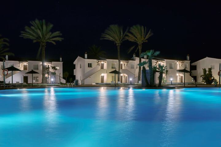 Pool Hotel