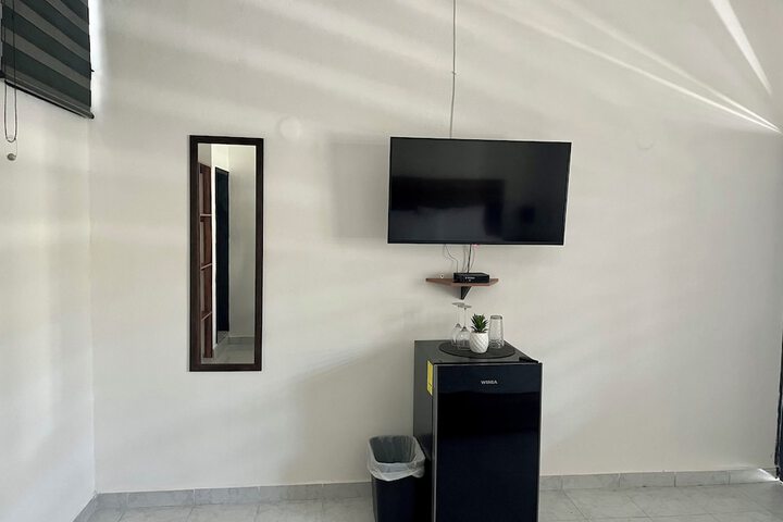 Room 17 of 108