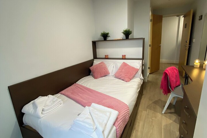 Room 16 of 51
