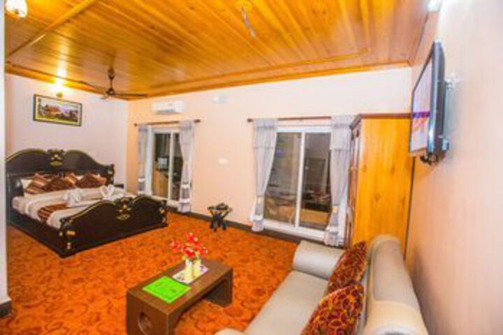 Room 26 of 54
