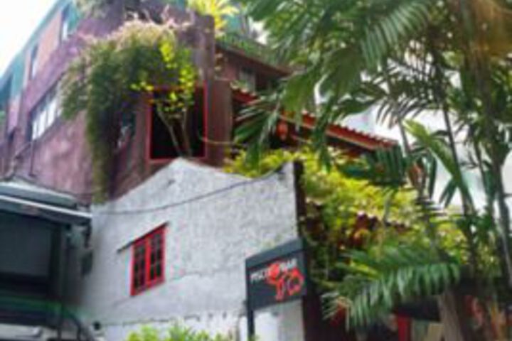 Hotel Entry