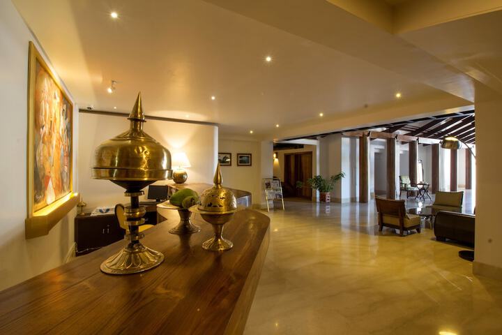 Hotel Interior 4 of 40