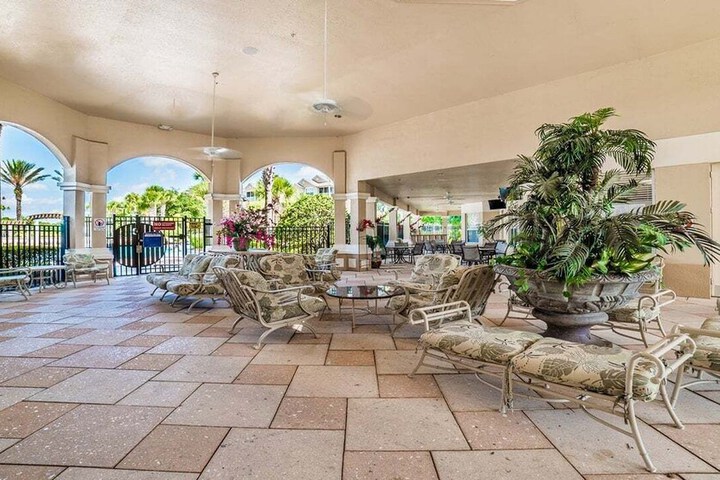 Terrace/Patio 42 of 43