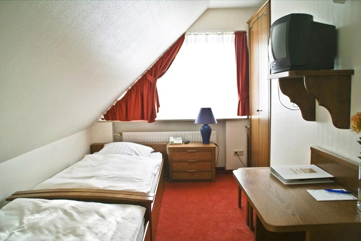 guest_rooms