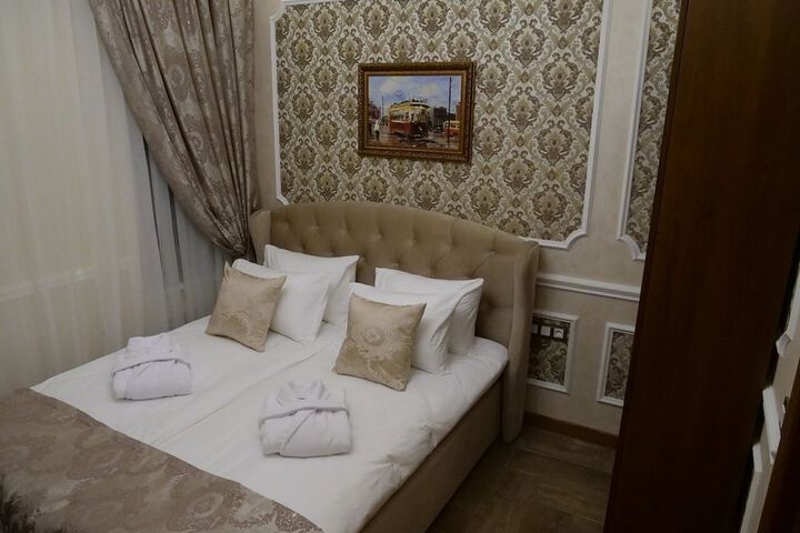 Room 16 of 29