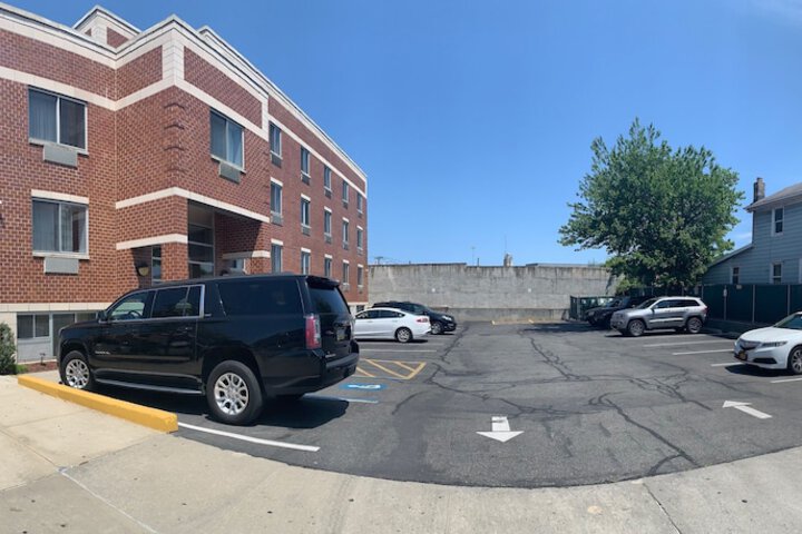 Hotel 55 of 64