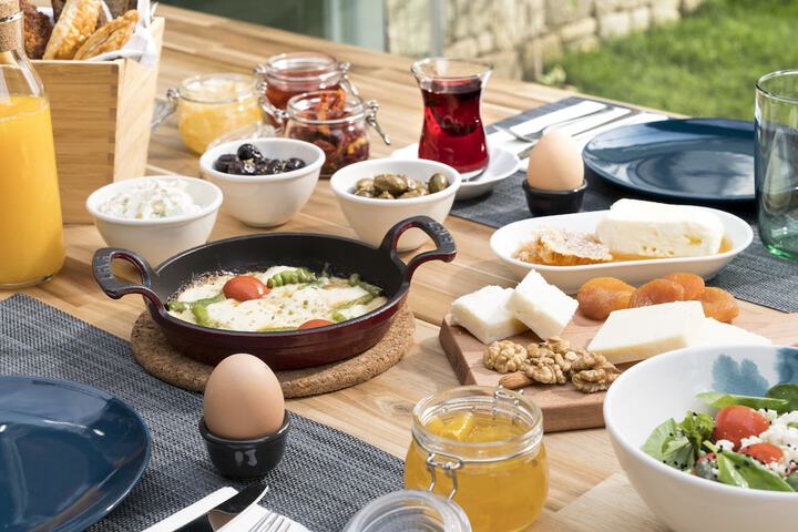 Breakfast/Coffee Service 8 of 13