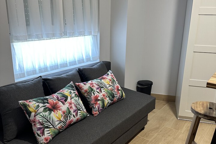 Room 44 of 85