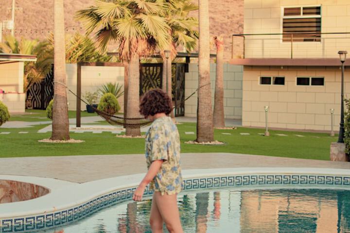 Pool 14 of 28