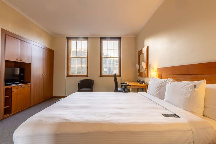 Room 8 of 59