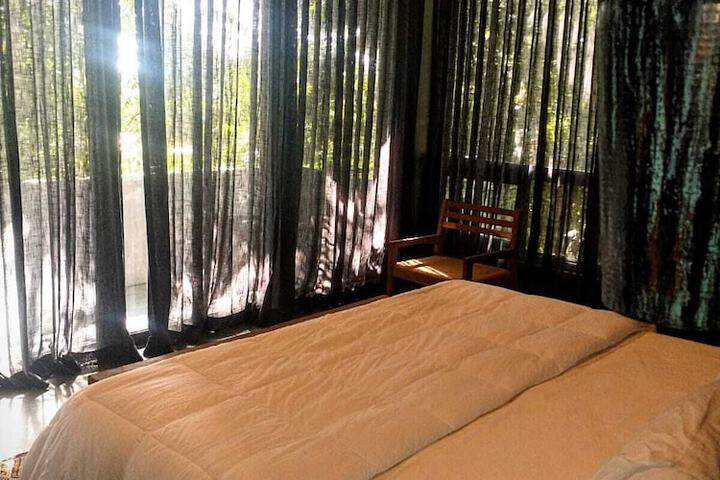Room 20 of 87
