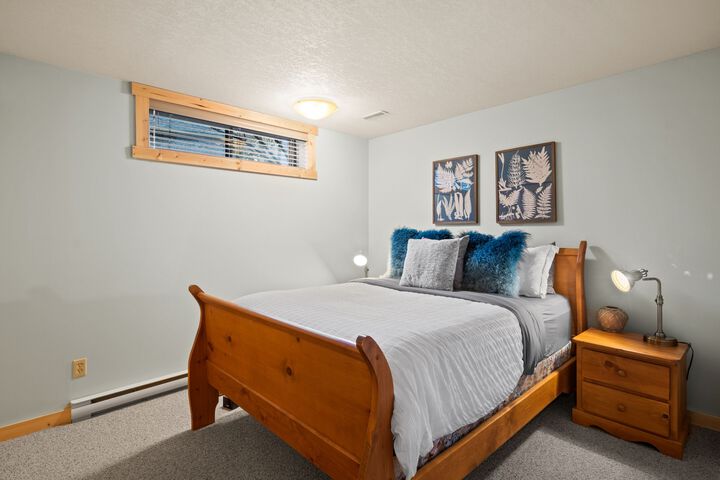 Room 17 of 51