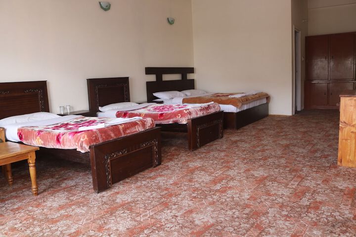 Room 16 of 29