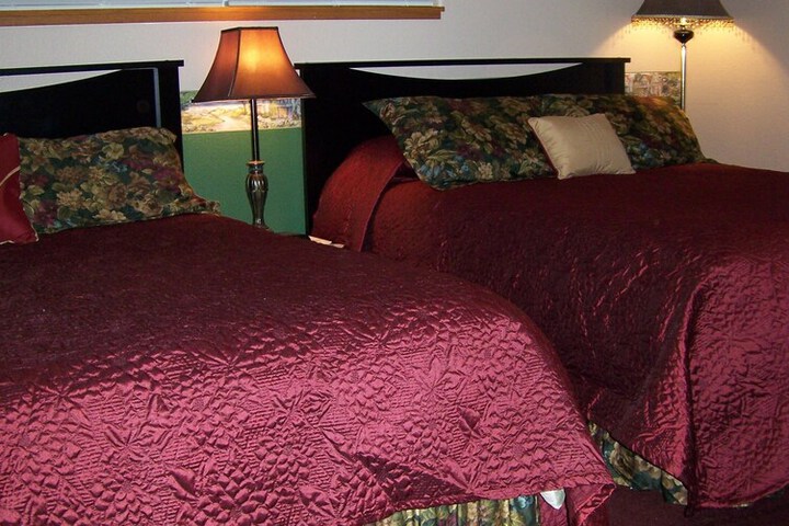 Room 8 of 34