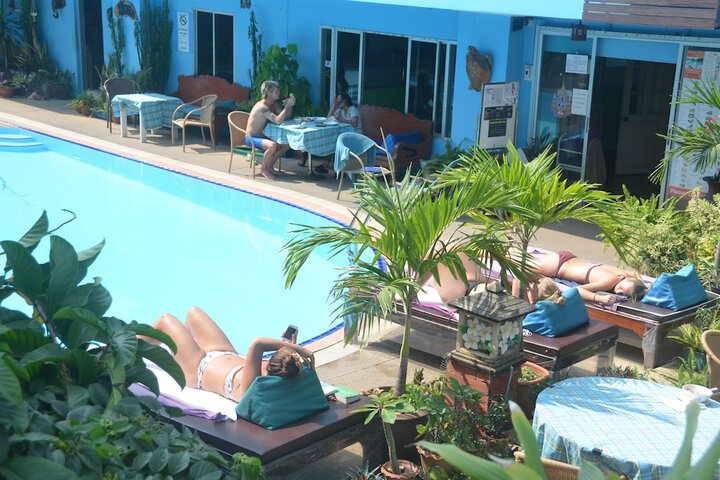 Pool 37 of 50