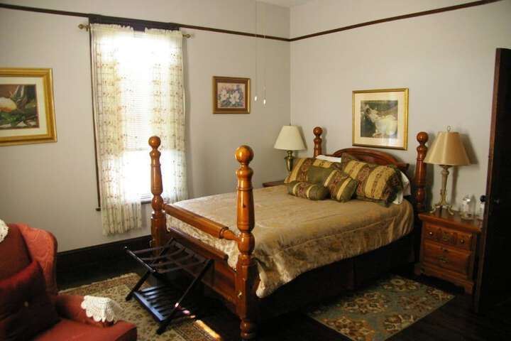 Room 5 of 21