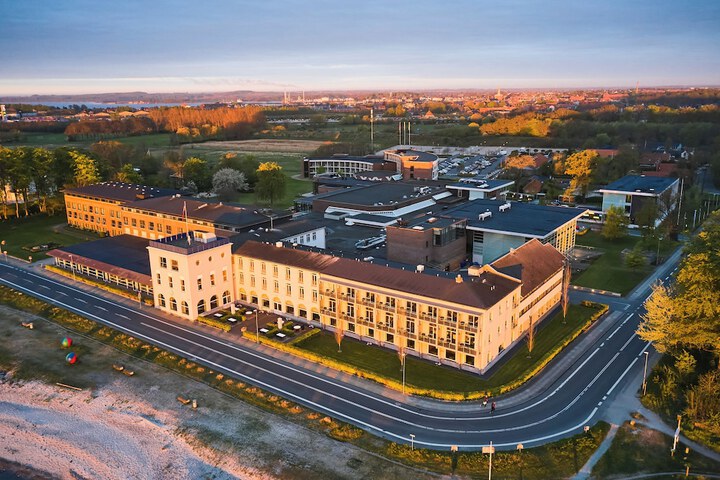 Hotel 95 of 100