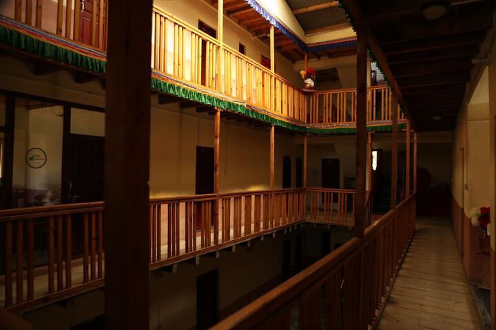 Hotel Interior 6 of 18