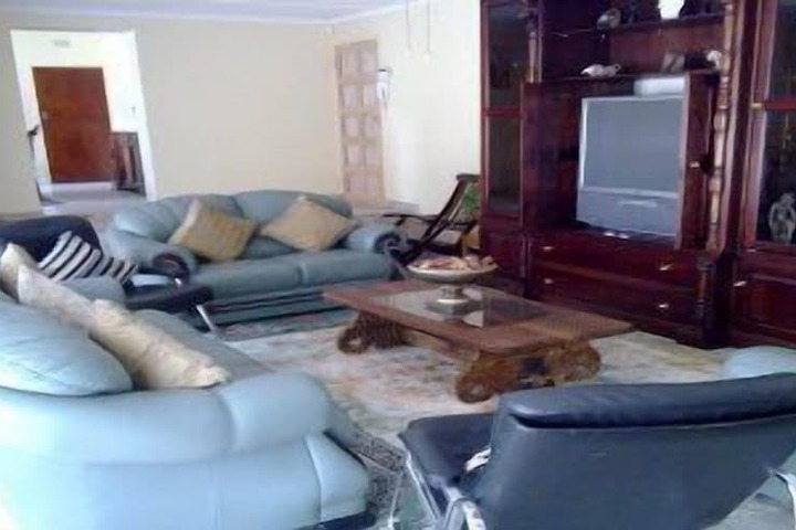 Room 16 of 35