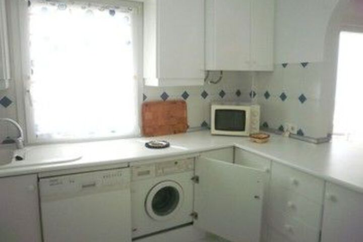 Room 83 of 124