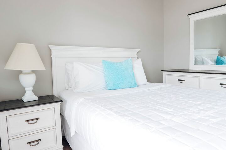 Room 55 of 181