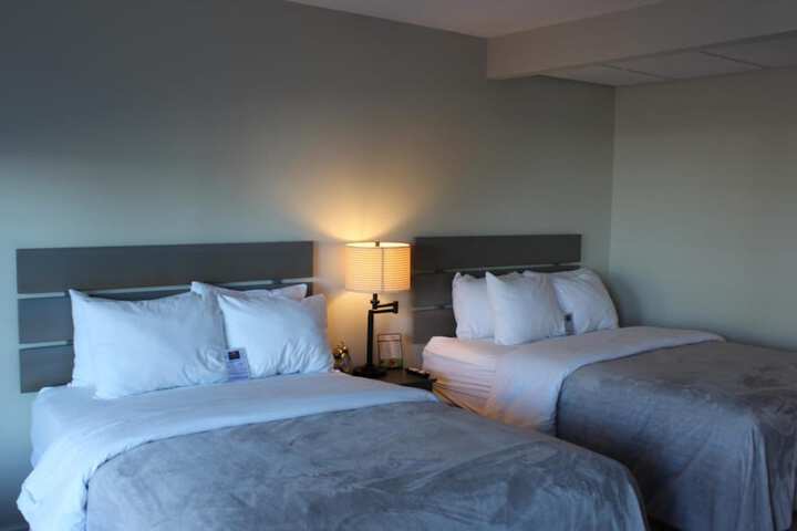 Room 15 of 51