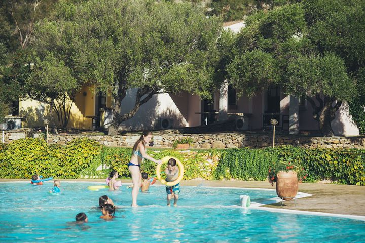 Pool Hotel