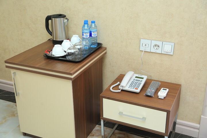 Room 14 of 64