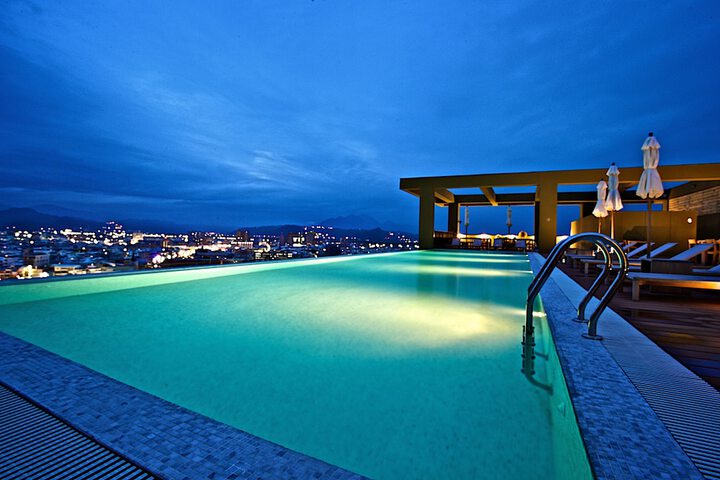 Pool 22 of 97