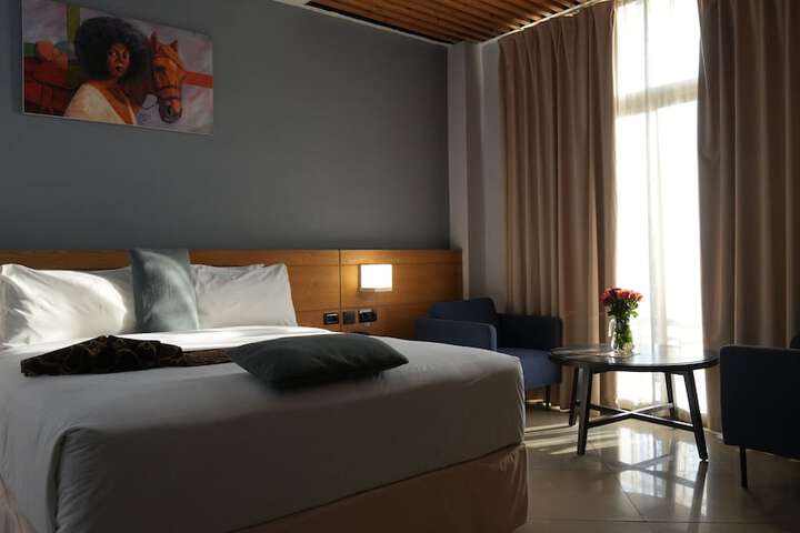 Room 60 of 173