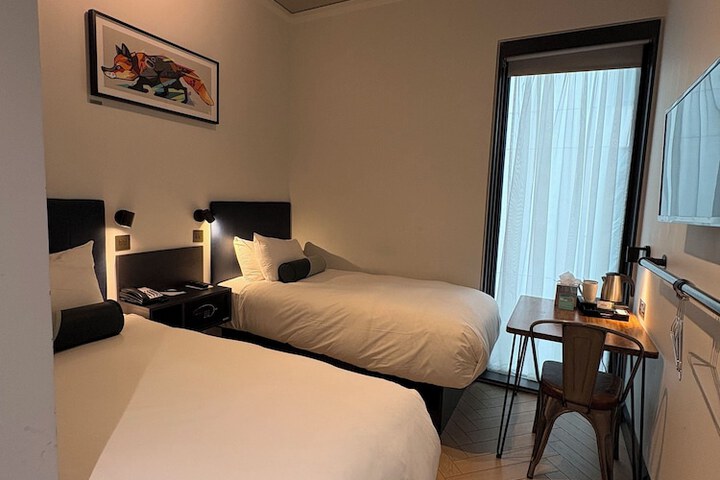 Room 20 of 112