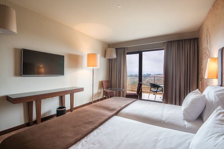 Room 10 of 46