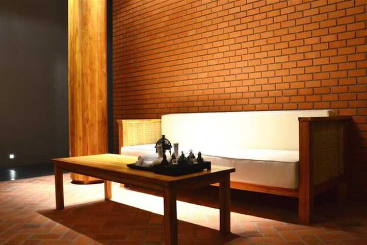 Hotel Interior 36 of 68