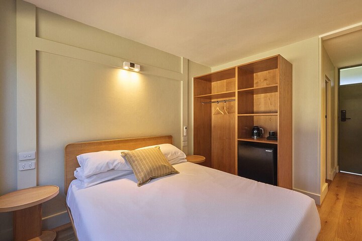 Room 13 of 56