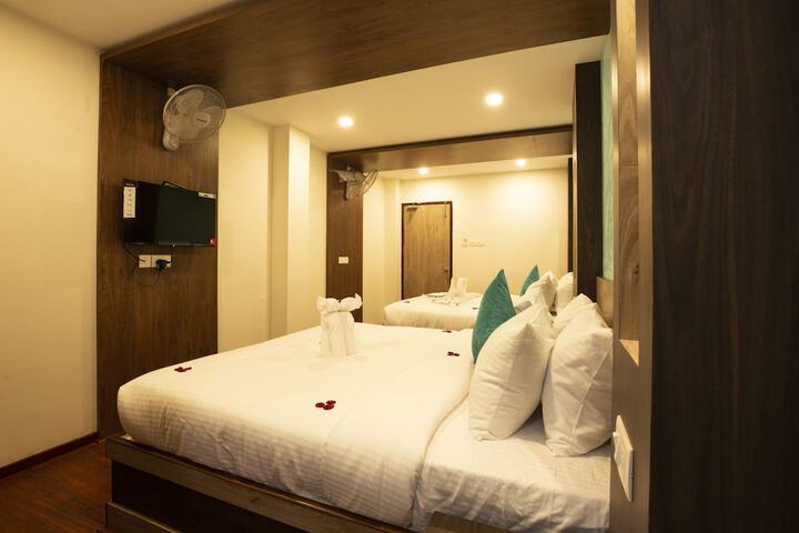 Room 14 of 39