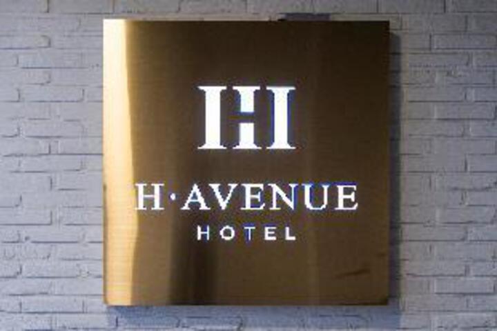 Hotel 12 of 18