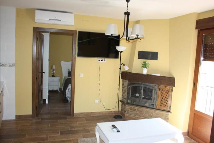 Room 3 of 49