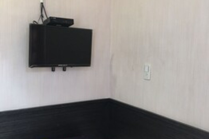 Room 20 of 23