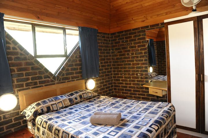 Room 21 of 267