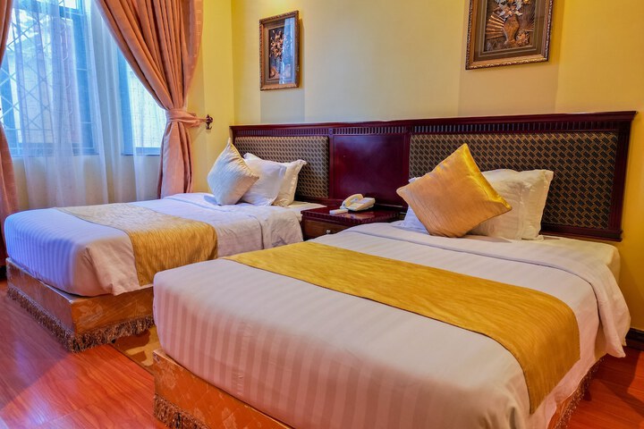 Room 15 of 27