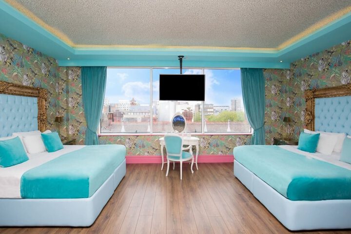 Room 124 of 194