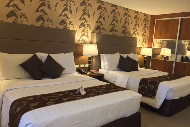Room 3 of 23