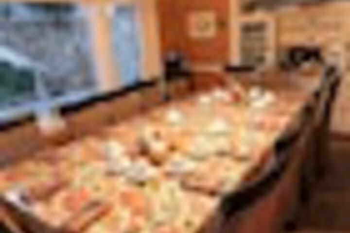 Dining 200 of 252