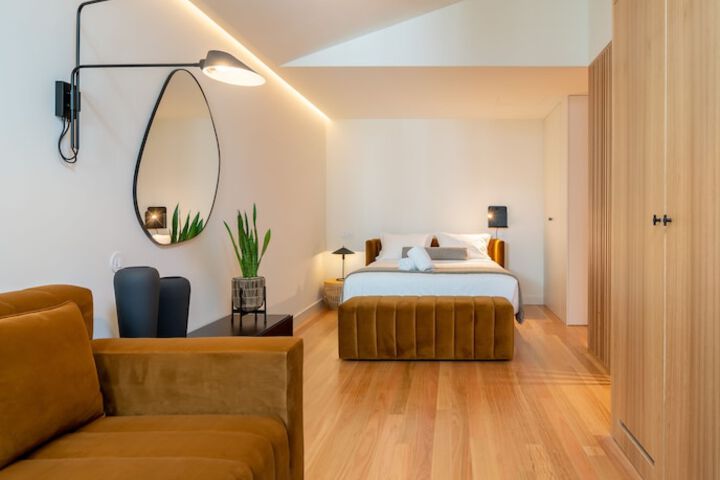 Room 40 of 72
