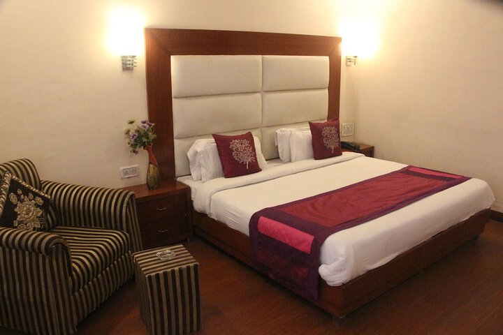 Room 15 of 29
