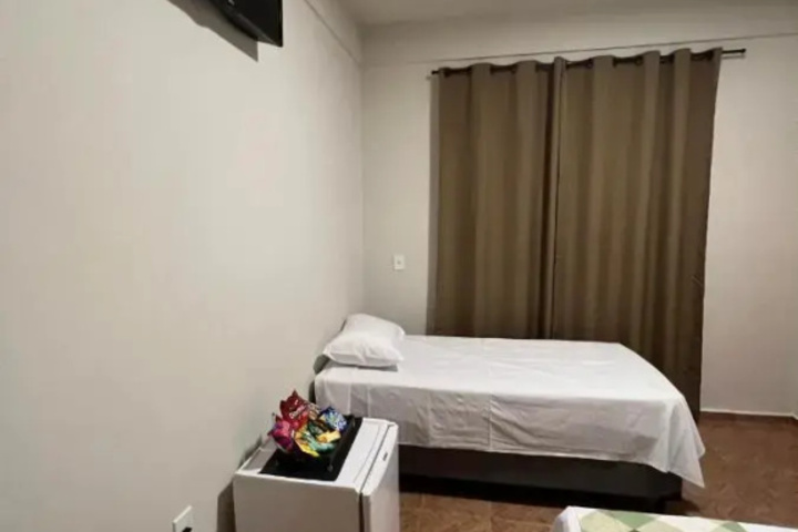 Room 17 of 17